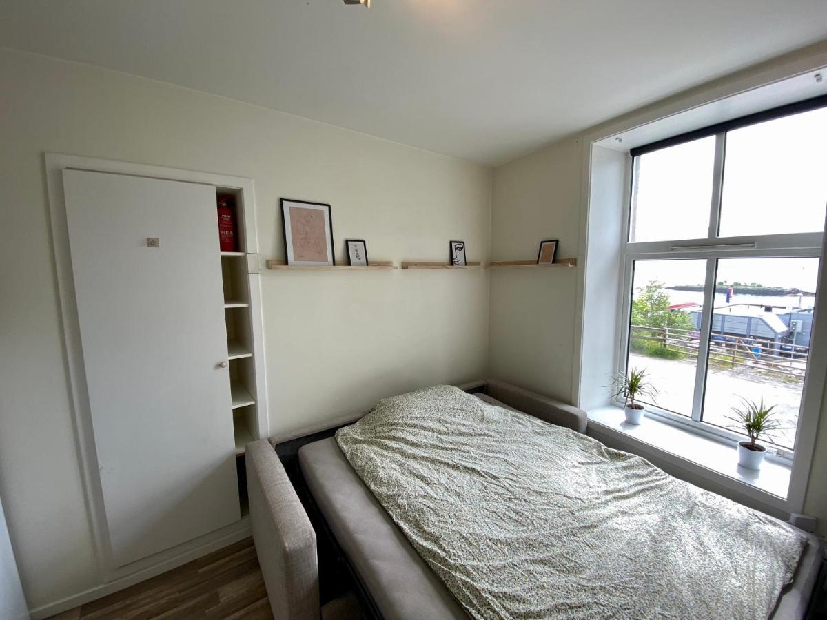 Small, Central And Quiet Studio Apartment In Олесунн Екстер'єр фото